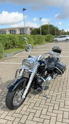 HARLEY-DAVIDSON-ROAD KING CLASSIC-2010