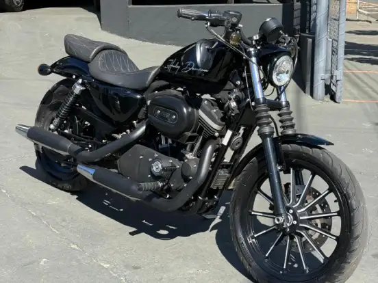 HARLEY-DAVIDSON-SPORTSTER IRON 883 HARLEY-DAVIDSON-SPORTSTER IRON 883-2012
