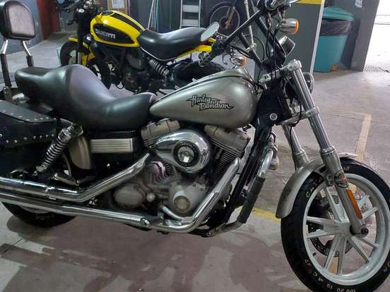 HARLEY-DAVIDSON-DYNA SUPER GLIDE HARLEY-DAVIDSON-DYNA SUPER GLIDE-2009