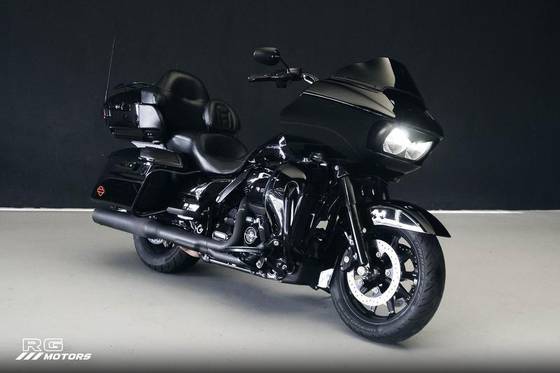HARLEY-DAVIDSON ROAD GLIDE ULTRA 