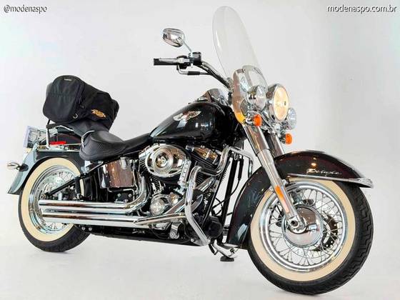 HARLEY-DAVIDSON SOFTAIL DELUXE 