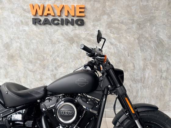 HARLEY-DAVIDSON SOFTAIL FAT BOB 107 
