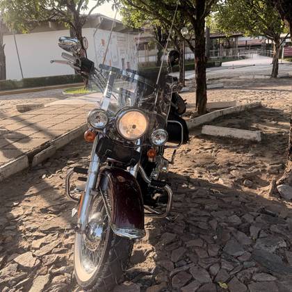 HARLEY-DAVIDSON SOFTAIL DELUXE 