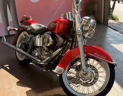 HARLEY-DAVIDSON SOFTAIL HERITAGE CLASSIC HARLEY-DAVIDSON SOFTAIL HERITAGE CLASSIC