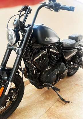 HARLEY-DAVIDSON-SPORTSTER ROADSTER-2016