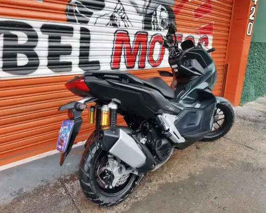 HONDA-ADV-2023