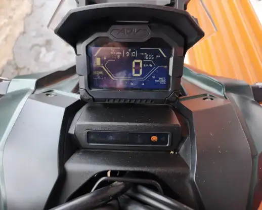 HONDA-ADV-2023