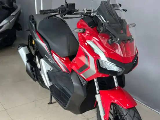 HONDA-ADV-2024