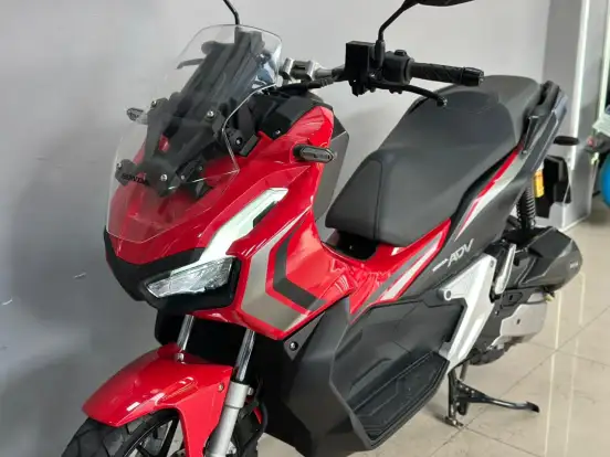 HONDA-ADV-2024