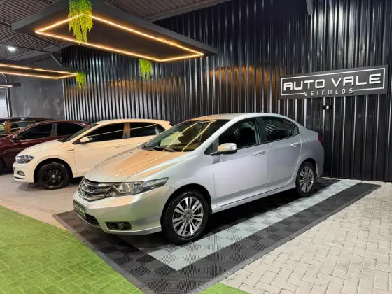 HONDA CITY 1.5 LX 16V FLEX 4P AUTOMÁTICO HONDA CITY 1.5 LX 16V FLEX 4P AUTOMÁTICO