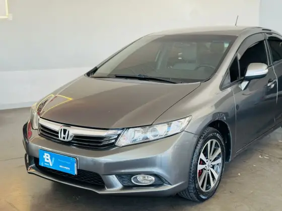 HONDA CIVIC 1.8 LXL 16V FLEX 4P AUTOMÁTICO