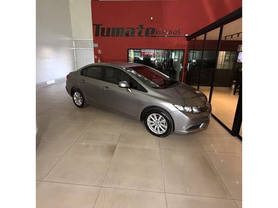 HONDA CIVIC 1.8 LXS 16V FLEX 4P AUTOMÁTICO