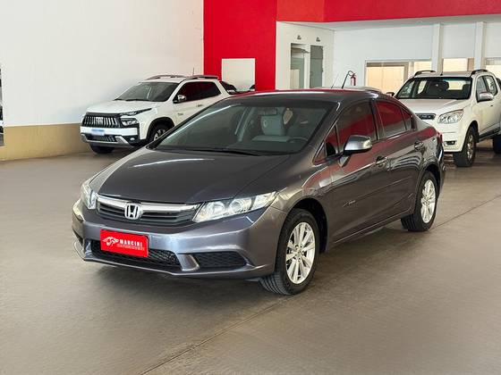 HONDA CIVIC 1.8 LXS 16V FLEX 4P AUTOMÁTICO