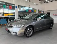 HONDA CIVIC 1.8 LXS 16V FLEX 4P MANUAL HONDA CIVIC 1.8 LXS 16V FLEX 4P MANUAL