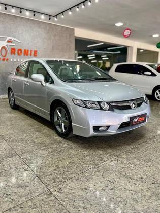 HONDA CIVIC 1.8 LXS 16V GASOLINA 4P MANUAL