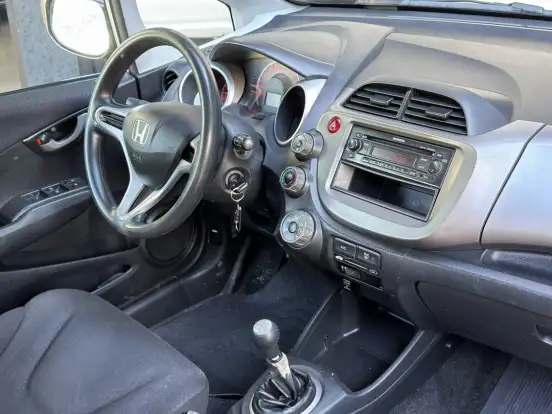 HONDA-FIT-1.4 LX 16V FLEX 4P MANUAL HONDA-FIT-2010