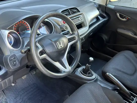 HONDA-FIT-1.4 LX 16V FLEX 4P MANUAL HONDA-FIT-2010