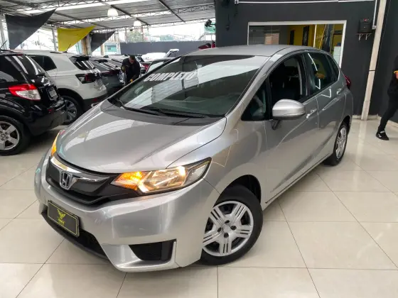 HONDA FIT 1.5 DX 16V FLEX 4P MANUAL