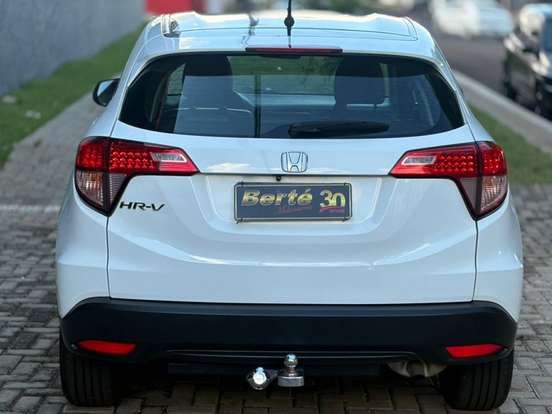HONDA-HR-V-1.8 16V FLEX LX 4P AUTOMÁTICO HONDA-HR-V-2016