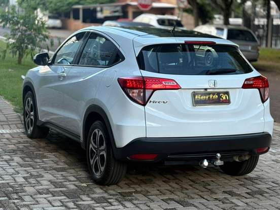 HONDA-HR-V-2016