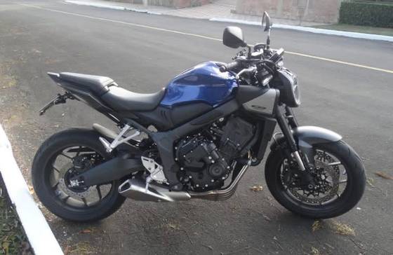 HONDA CB 650R E-CLUTCH 