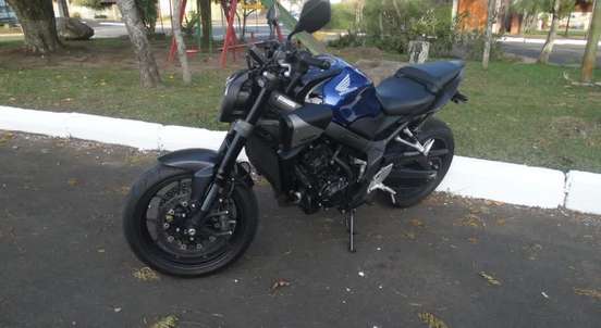 HONDA-CB 650R E-CLUTCH HONDA-CB 650R E-CLUTCH-2025