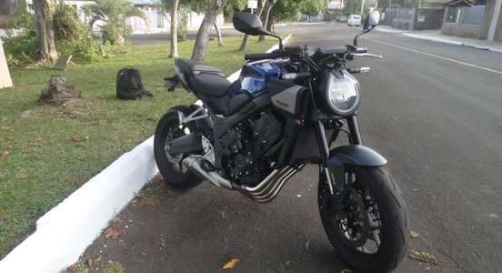 HONDA-CB 650R E-CLUTCH HONDA-CB 650R E-CLUTCH-2025