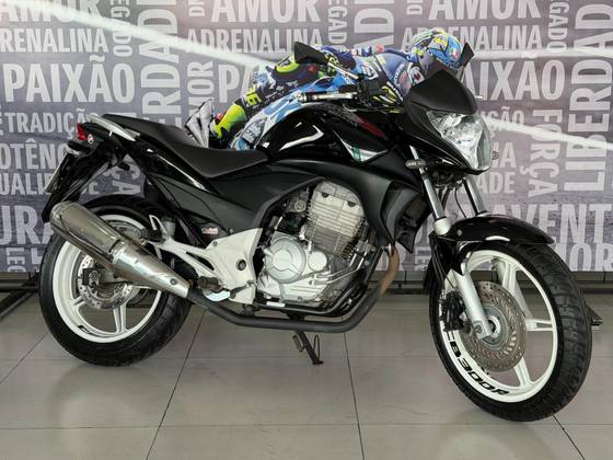 HONDA CB 300R 