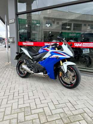 HONDA-CBR 600F-2012