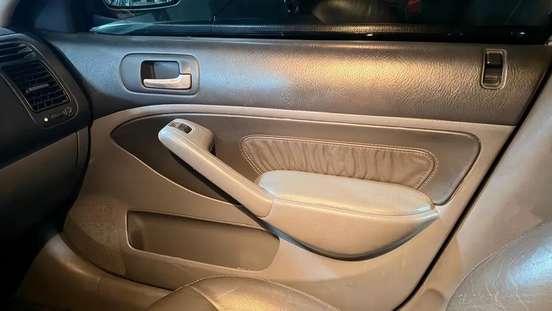 HONDA-CIVIC-2005