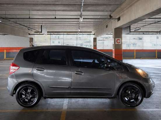 HONDA-FIT-1.4 LX 16V FLEX 4P MANUAL HONDA-FIT-2009