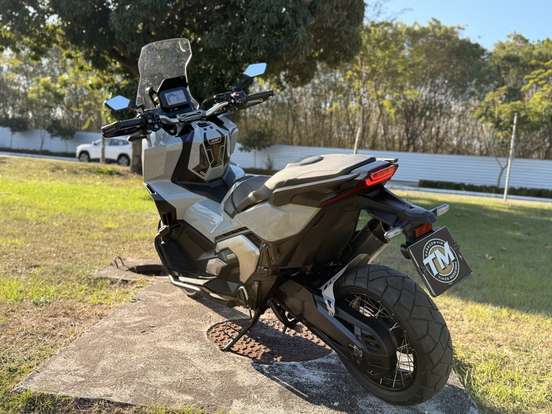 HONDA-X-ADV HONDA-X-ADV-2021
