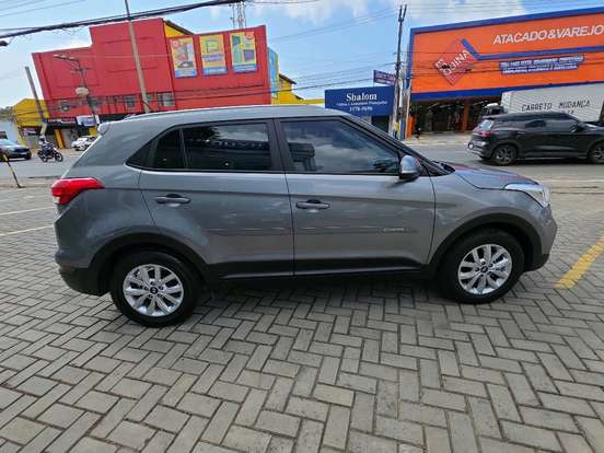 HYUNDAI-CRETA-2022