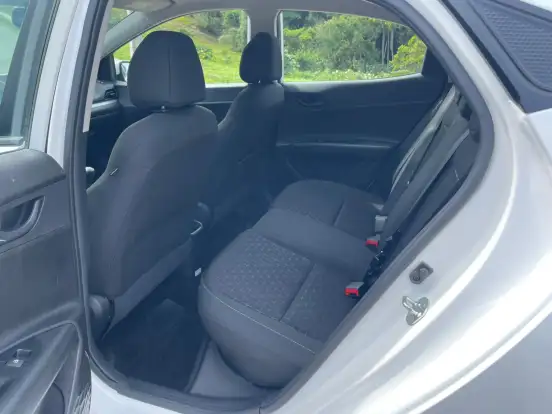 HYUNDAI-HB20-1.0 12V FLEX COMFORT PLUS MANUAL HYUNDAI-HB20-2024