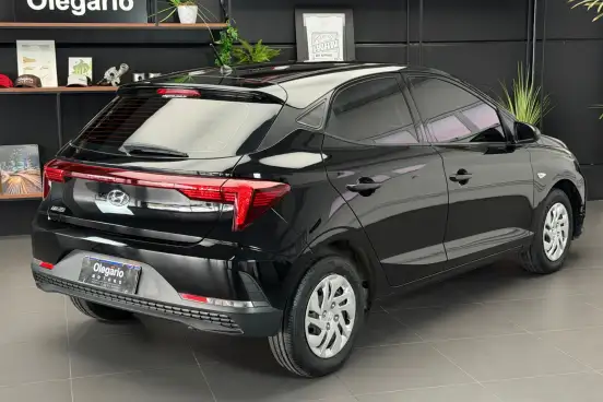 HYUNDAI-HB20-2023