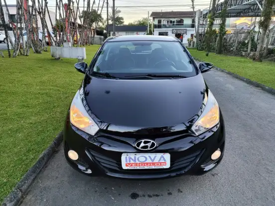 HYUNDAI-HB20-1.6 PREMIUM 16V FLEX 4P AUTOMÁTICO HYUNDAI-HB20-2013