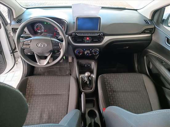 HYUNDAI-HB20-2024