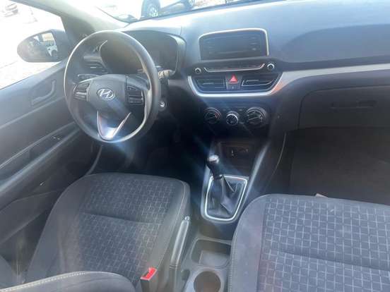 HYUNDAI-HB20-2024