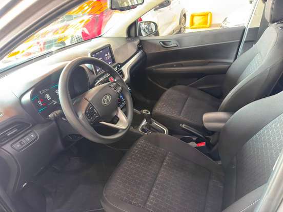 HYUNDAI-HB20-2026