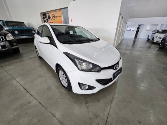 HYUNDAI HB20 1.6 COMFORT PLUS 16V FLEX 4P AUTOMÁTICO