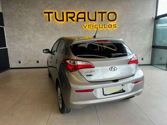 HYUNDAI-HB20-1.6 COMFORT PLUS 16V FLEX 4P AUTOMÁTICO HYUNDAI-HB20-2016