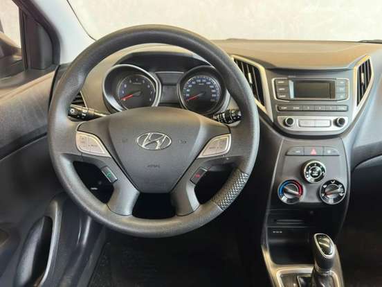 HYUNDAI-HB20-1.6 COMFORT PLUS 16V FLEX 4P AUTOMÁTICO HYUNDAI-HB20-2016