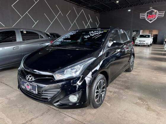 HYUNDAI HB20 1.6 COMFORT PLUS 16V FLEX 4P MANUAL