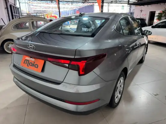 HYUNDAI-HB20S-2024
