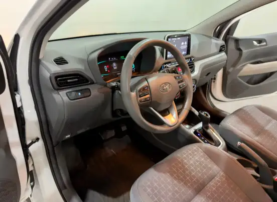 HYUNDAI-HB20S-2023