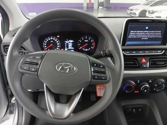 HYUNDAI-HB20S-2024