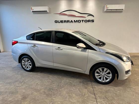 HYUNDAI HB20S 1.0 COMFORT PLUS 12V FLEX 4P MANUAL