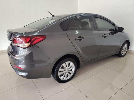 HYUNDAI-HB20S-2018