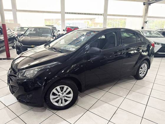 HYUNDAI HB20S 1.6 COMFORT PLUS 16V FLEX 4P MANUAL