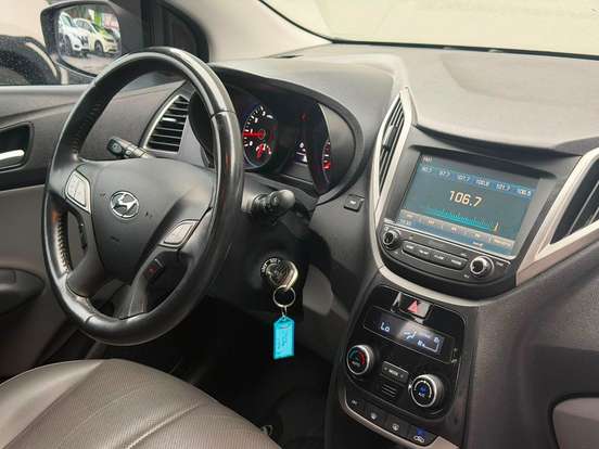 HYUNDAI-HB20S-1.6 PREMIUM 16V FLEX 4P AUTOMÁTICO HYUNDAI-HB20S-2019